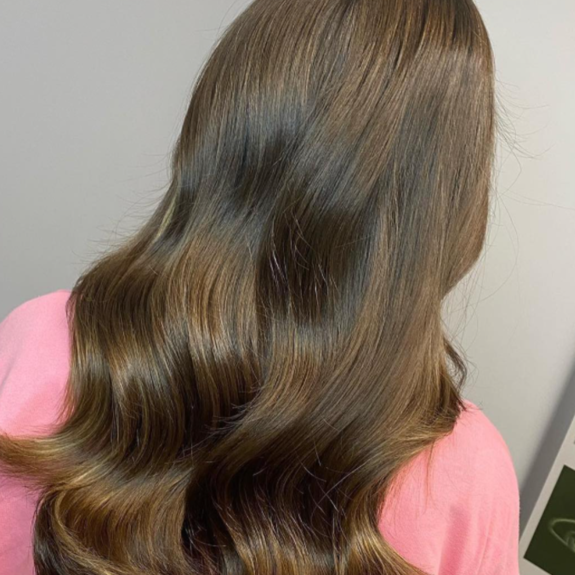 22" Invisible Tape Extensions Smoky Brunette