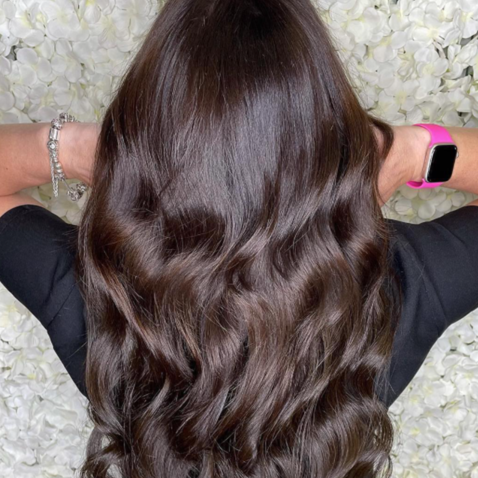 "customer wearing hair rehab london 24 inch ultimate clip-in hair extensions in brunette shade"